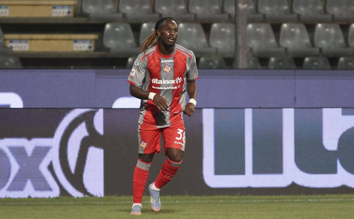 克雷莫内塞2-0战胜莱切,28岁国际米兰旧将爆发助球队迎来意甲两连胜